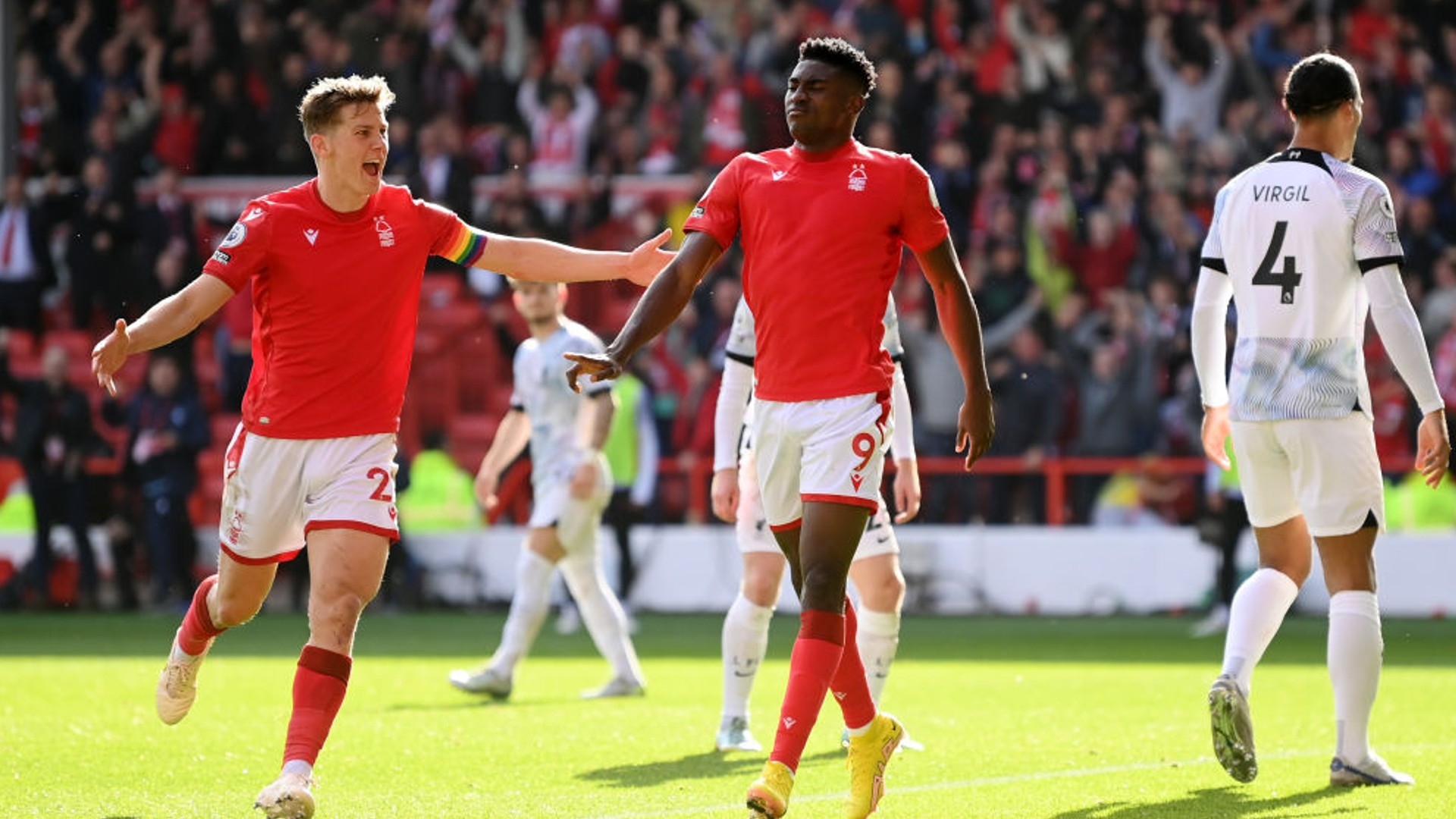 在進攻中頻 在進攻中頻